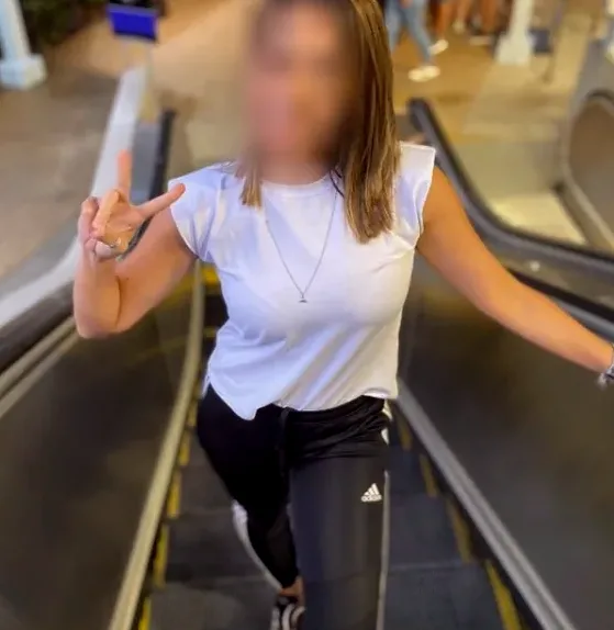 Carina, 36