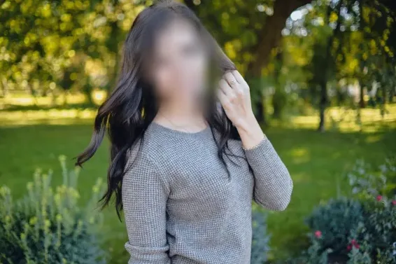 Hanna, 32
