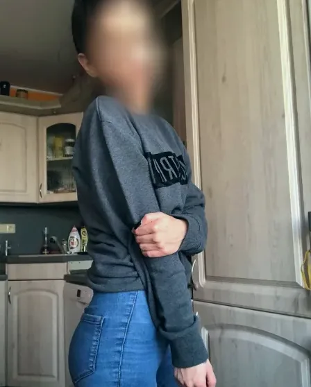 Merle, 28